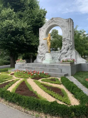 Wiens zauberhafter Stadtpark mit seinen schönsten Attraktionen