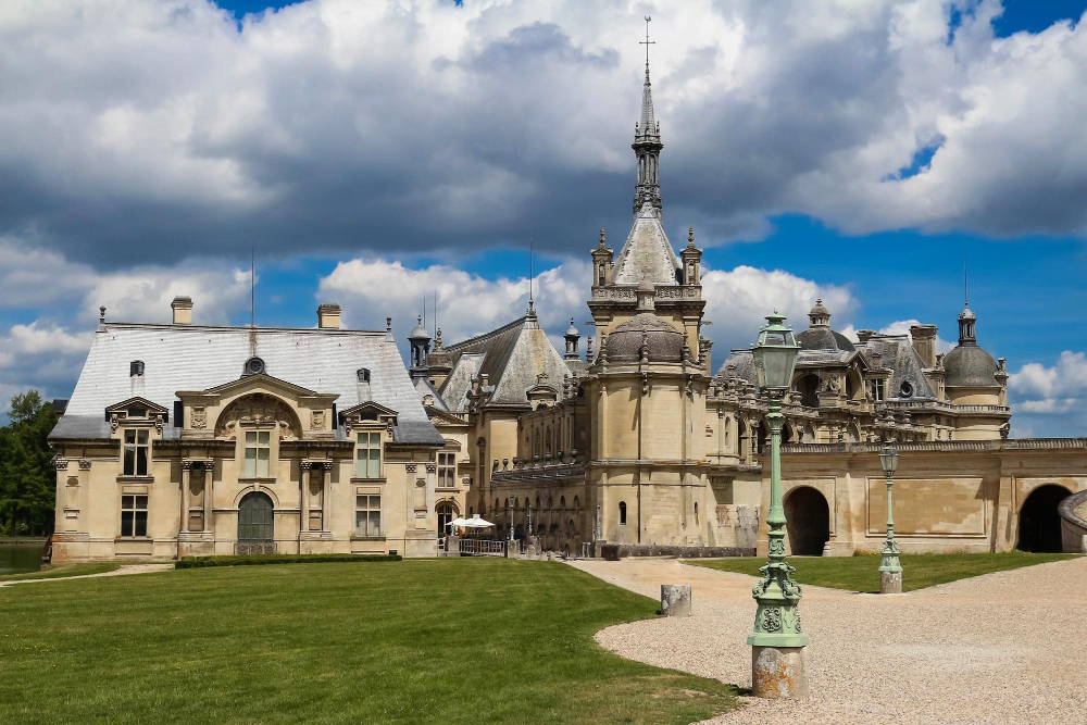 Schloss Chantilly – Ein Juwel aus Geschichte, Mythos und Pracht