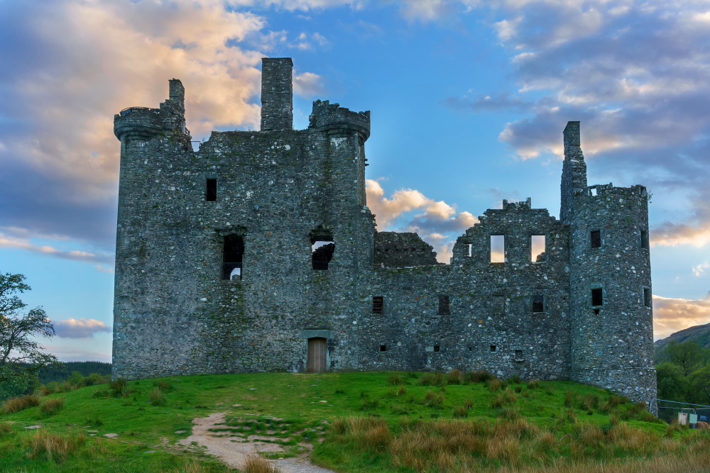 Kilchurn Castle – Ruinen, Legenden und ein Zeugnis der schottischen Geschichte