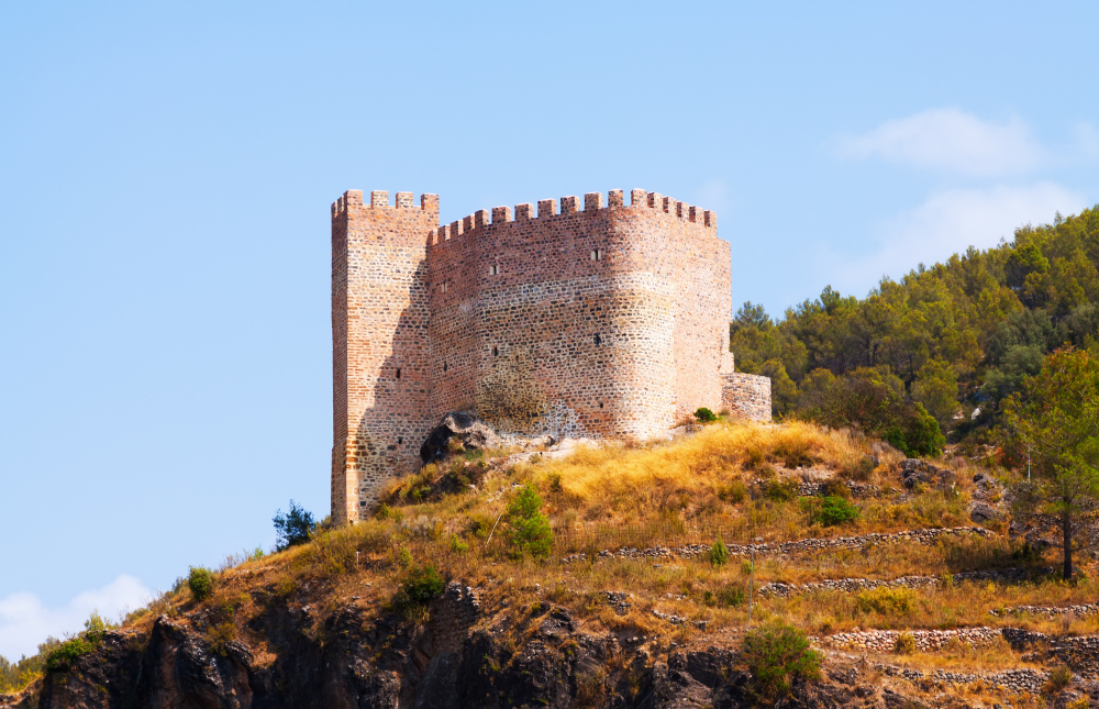 Die geheimnisvolle Burg von Gaibiel: Ein Zeugnis der Geschichte und Legenden in der Autonomen Gemeinschaft Valencia