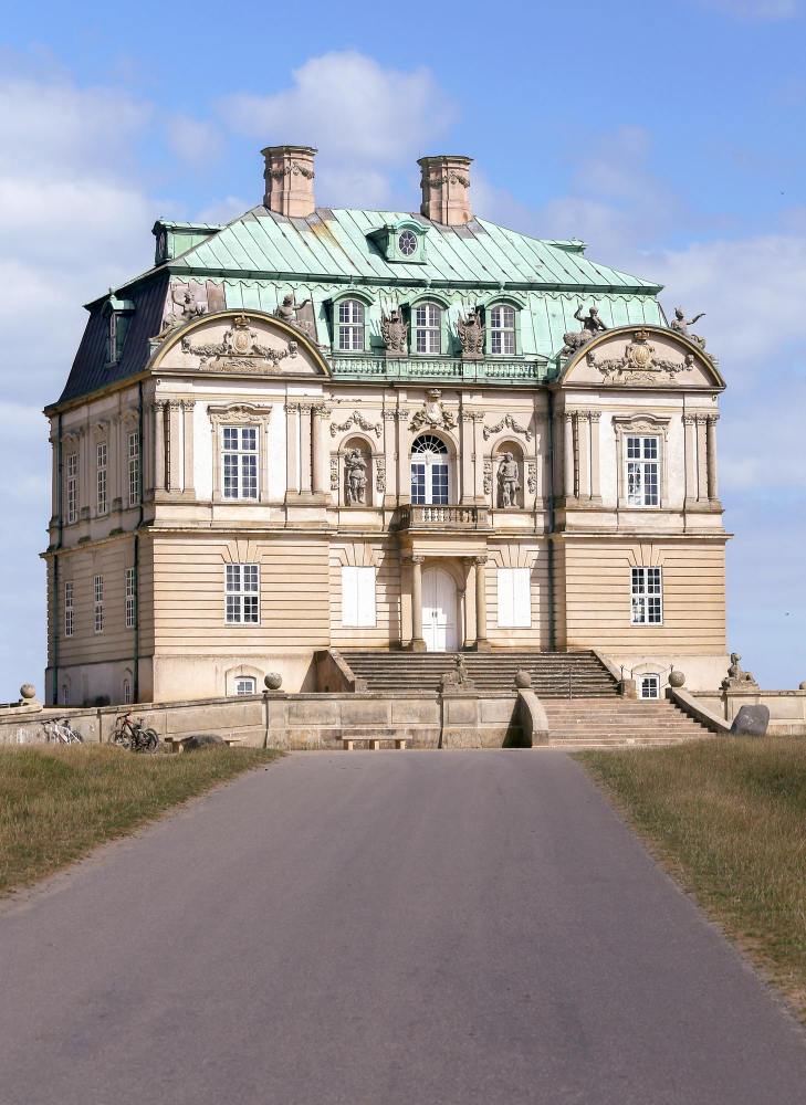 Die Hermitage in Kopenhagen: Ein barockes Jagdschloss voller Geschichte und Legenden